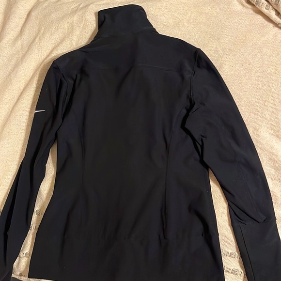 Lightly Worn Nike Black Womens Jacket with Zipper - Picture 3 of 4